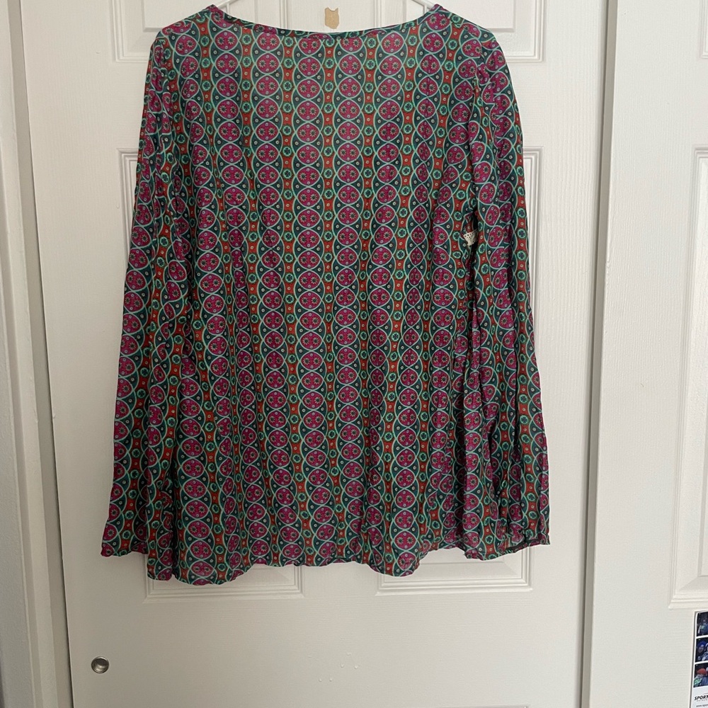 Natural Life Blouse - Picture 3 of 3